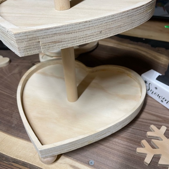 Unfinished wooden heart shaped tiered tray - Picture 4 of 4